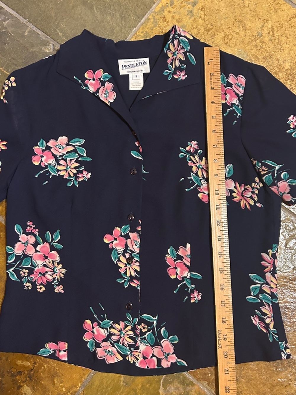Pendleton Floral Button Front Blouse Size 8 Navy Pink Short Sleeve Vintage - Picture 4 of 7